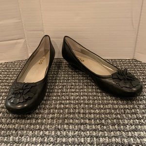 Me Too Black Leather Ballet Flat Low Wedges